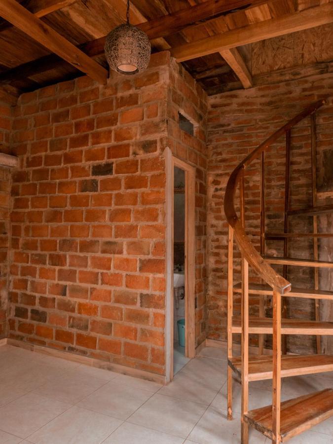 Hostal Tortuga Dorada Puerto López Exteriör bild